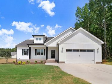 37 Birchtop Circle, Zebulon, NC 27597