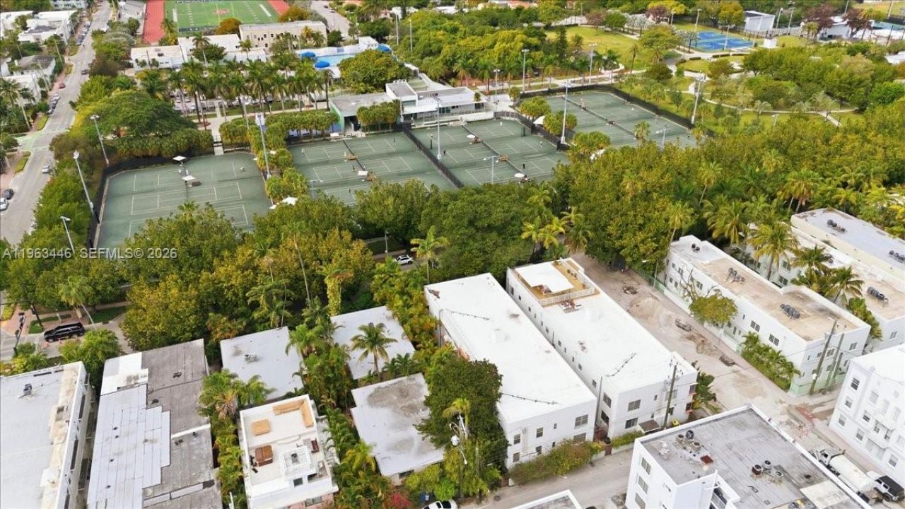 736 12th St, Unit 7, Miami Beach, FL 33139 Photo