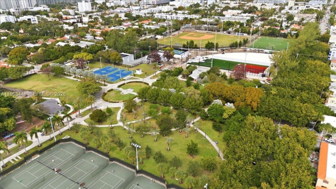 736 12th St, Unit 7, Miami Beach, FL 33139 Photo