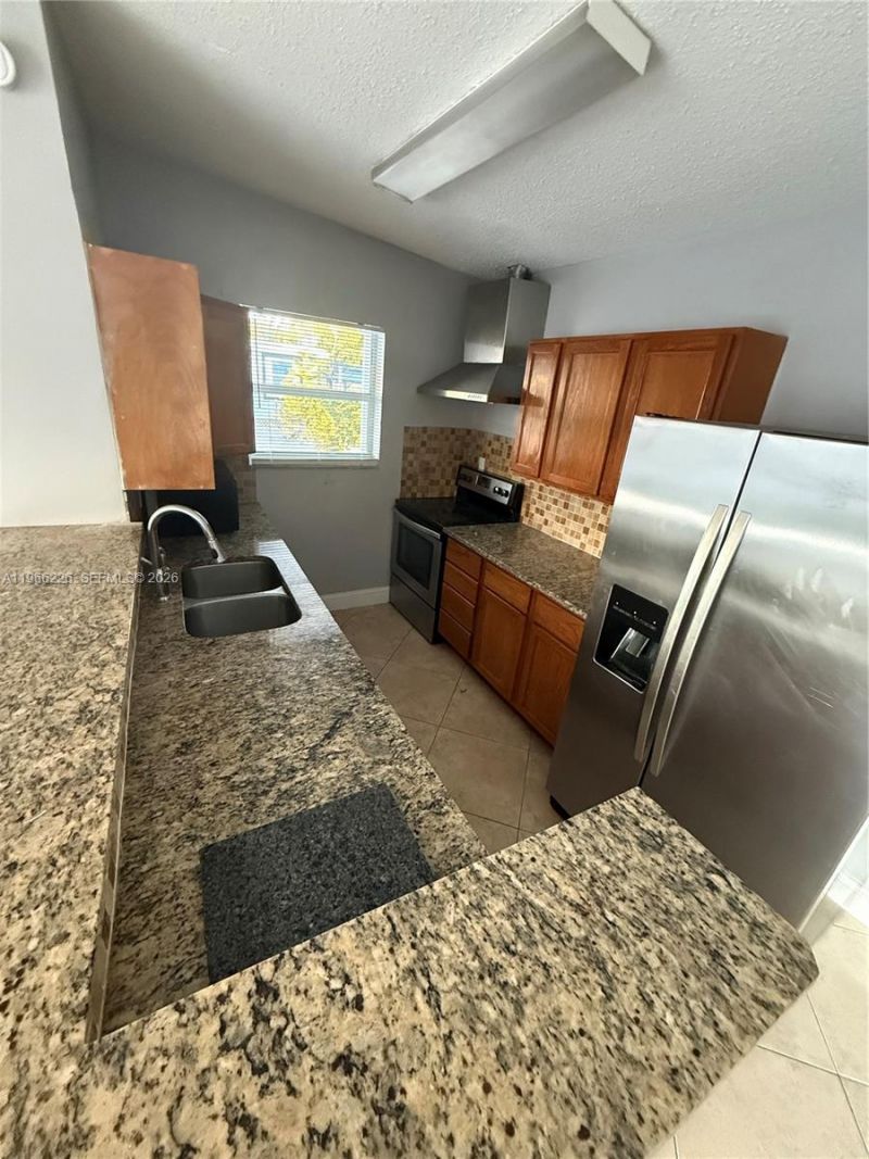 4120 NE 12th Ter, Unit N/A, Pompano Beach, FL 33064 Photo