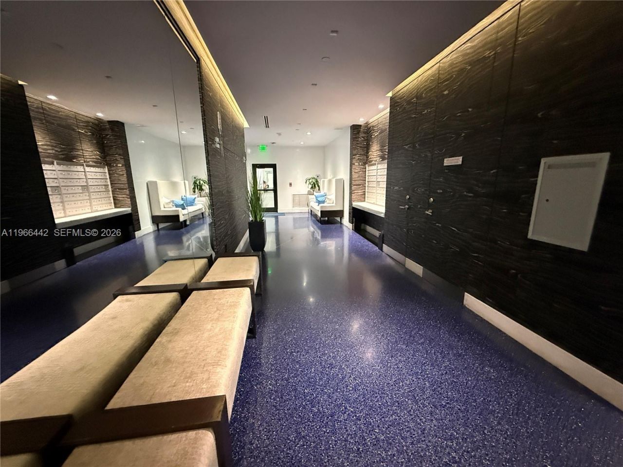 4301 Collins Ave , Unit 208, Miami Beach, FL 33140 Photo