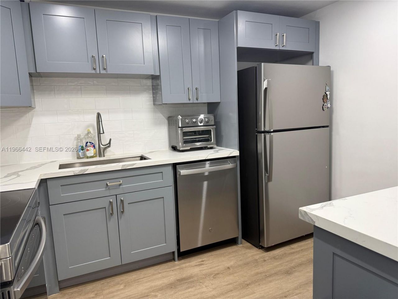 4301 Collins Ave , Unit 208, Miami Beach, FL 33140 Photo