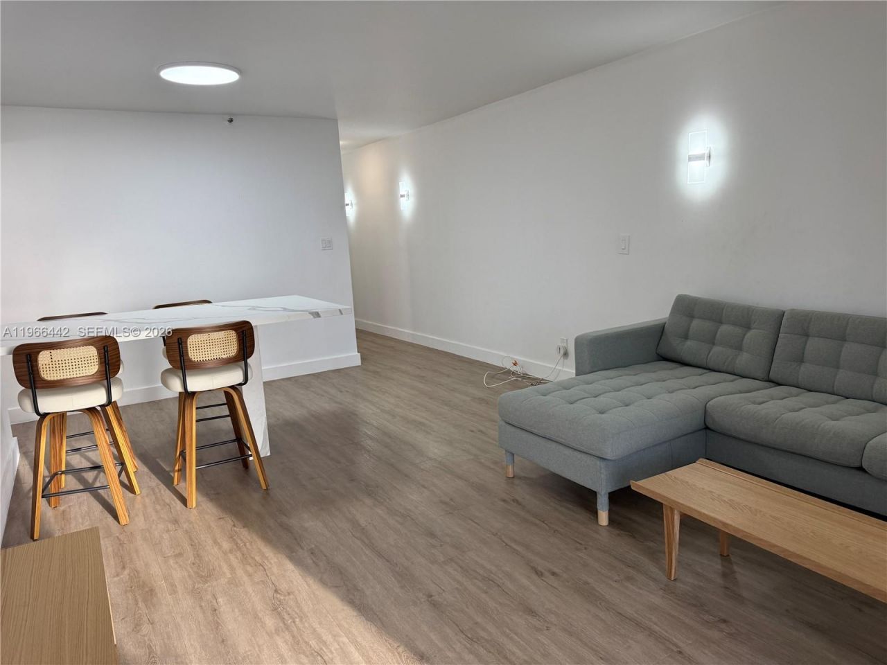 4301 Collins Ave , Unit 208, Miami Beach, FL 33140 Photo