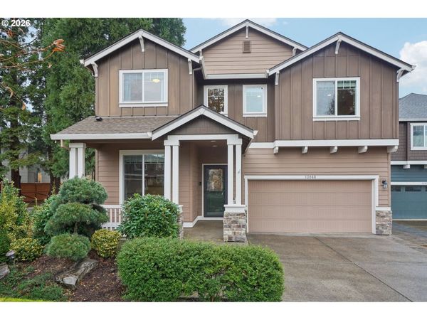 13868 SE FALCON AVE, Clackamas, OR 97015