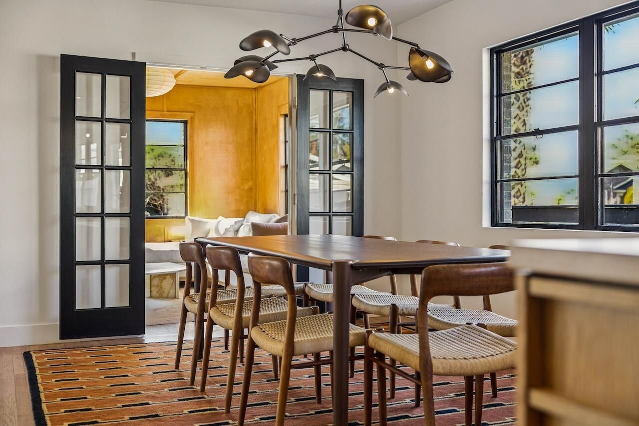 930 Ashley Avenue Photo 11