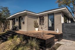 930 Ashley Avenue photo 4