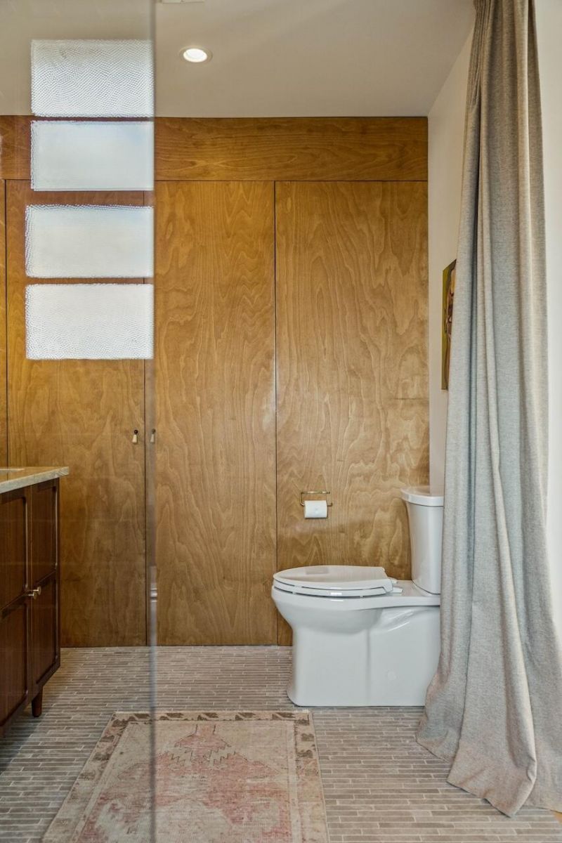 930 Ashley Avenue Photo 27