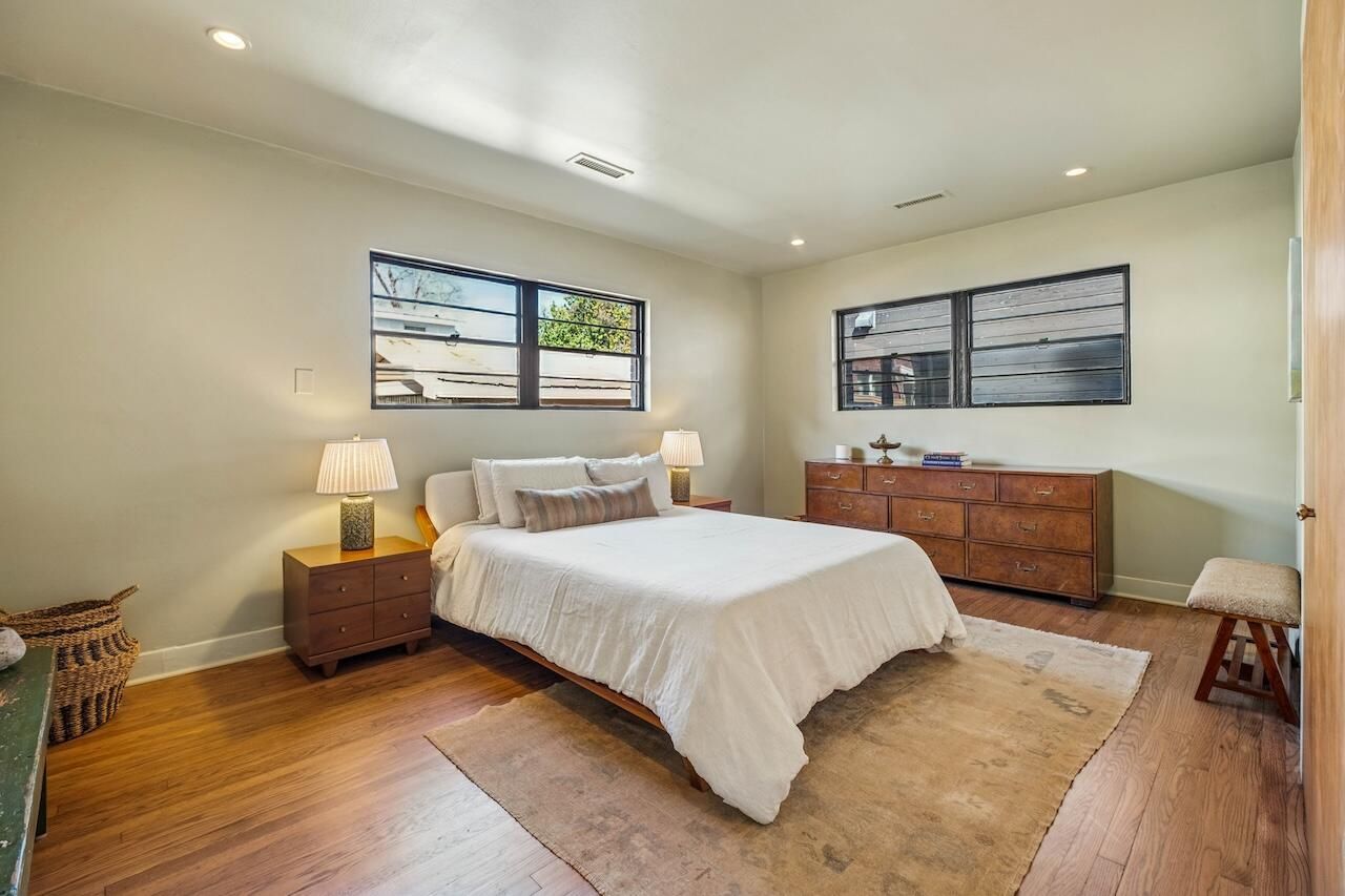 930 Ashley Avenue Photo 30