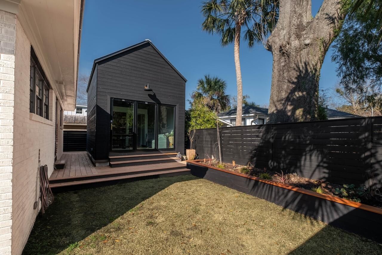 930 Ashley Avenue Photo 38