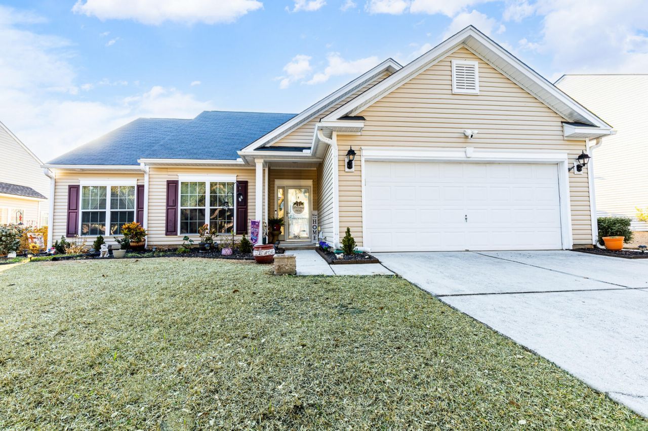 9615 N Carousel Circle Photo 1