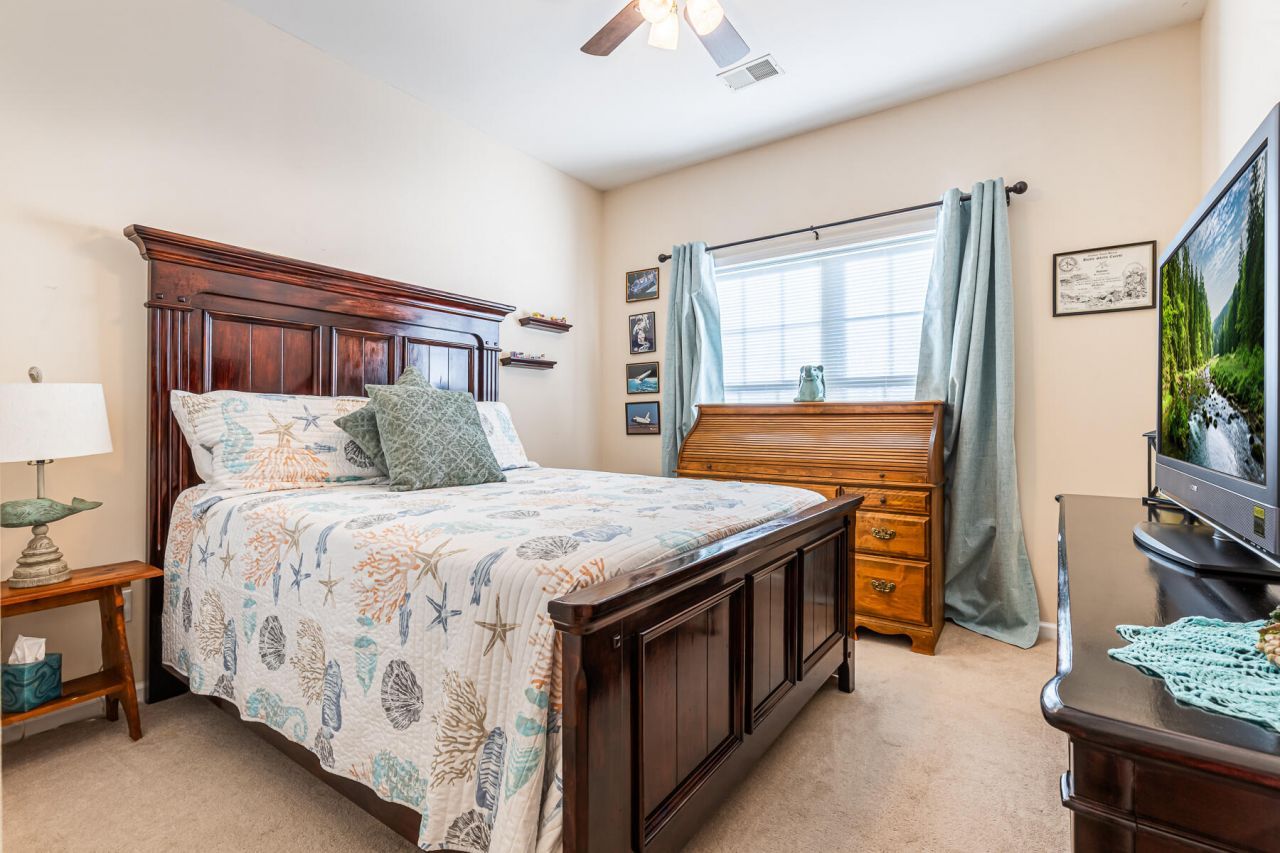 9615 N Carousel Circle Photo 11