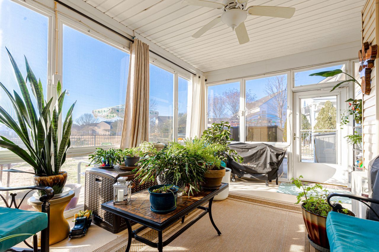 9615 N Carousel Circle Photo 16