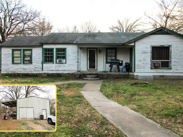 204 Roosevelt , Hooks, TX 75561