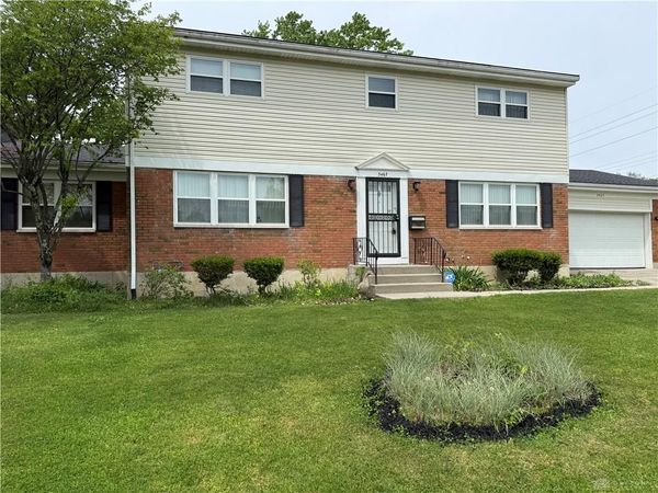 3467 Zephyr Drive, Dayton, OH 45414