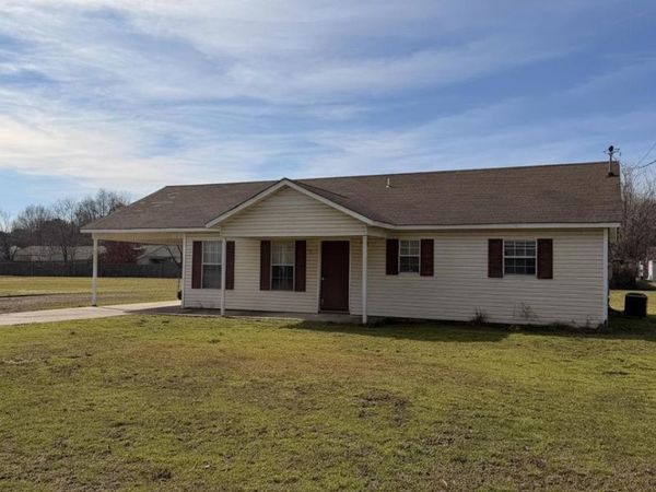 300 N 18 1/2 Avenue, Paragould, AR 72450