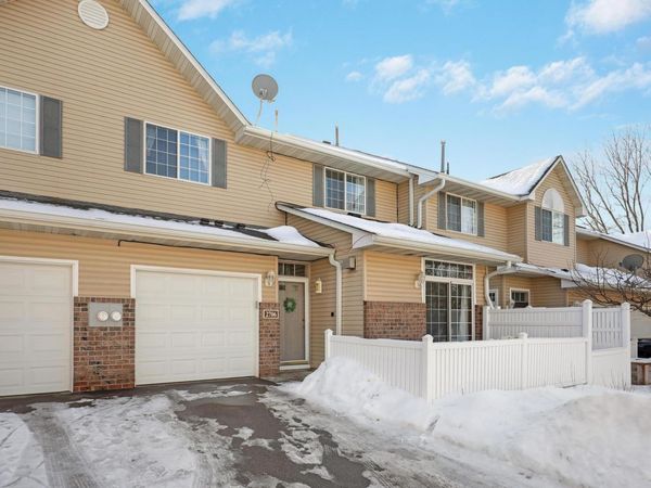 2706 Mallard Drive, Woodbury, MN 55125