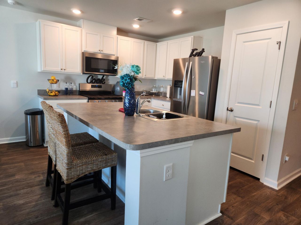 230 Blue Haw Drive Photo 7