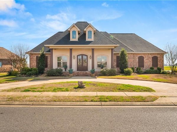 204 SAINT ANDREWS Drive, Alexandria, LA 71303