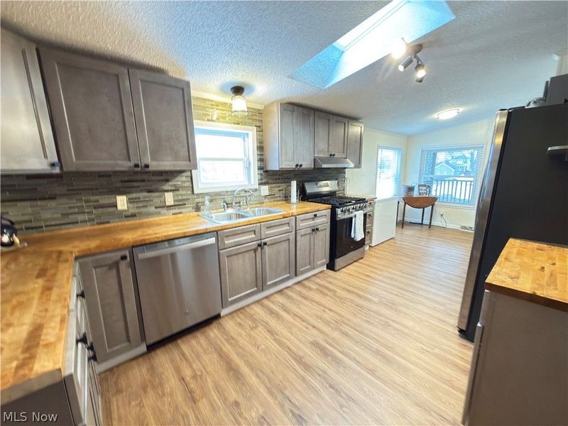 113 State Route 164, Salineville, OH 43945 Photo 8