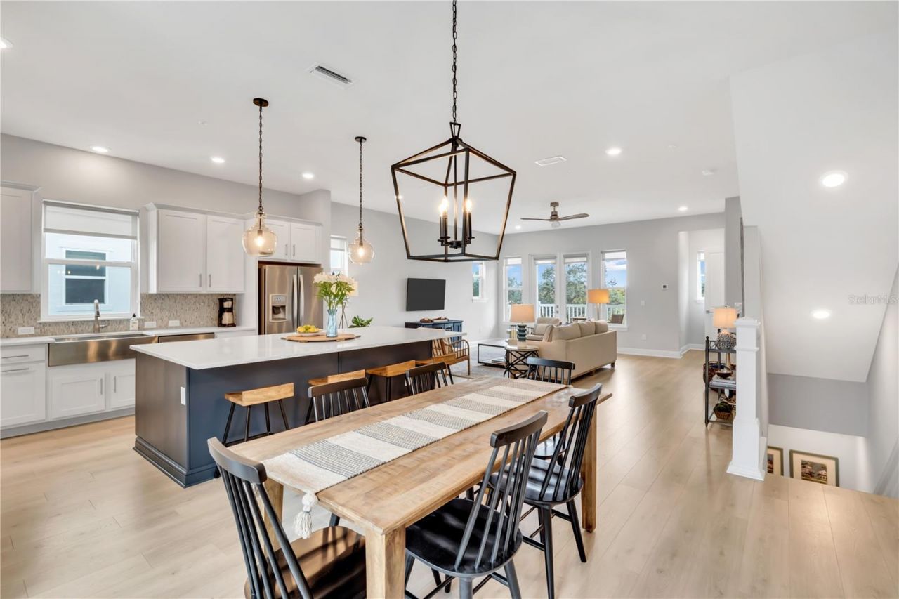 421 Gowdy Road, Sarasota, FL 34237 Photo