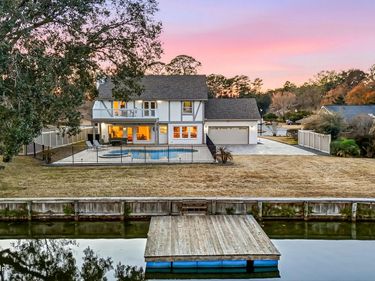 3507 HIDDEN LAKE Drive W, Jacksonville, FL 32216