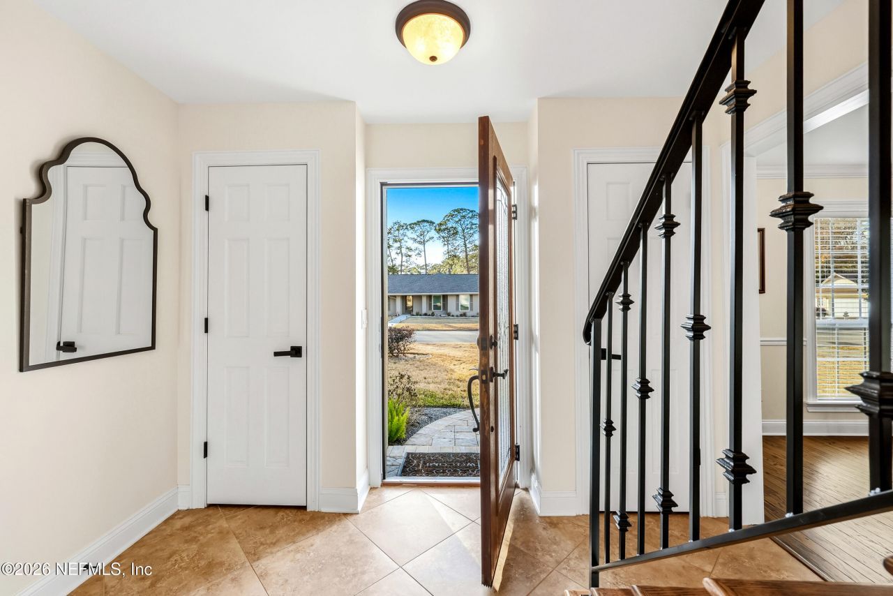 3507 Hidden Lake Drive W, Jacksonville, FL 32216 Photo