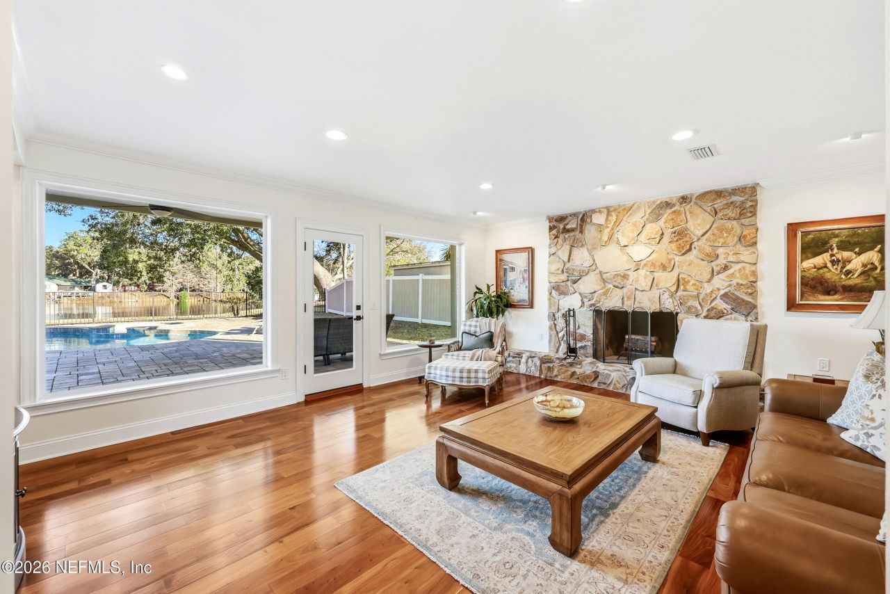 3507 Hidden Lake Drive W, Jacksonville, FL 32216 Photo