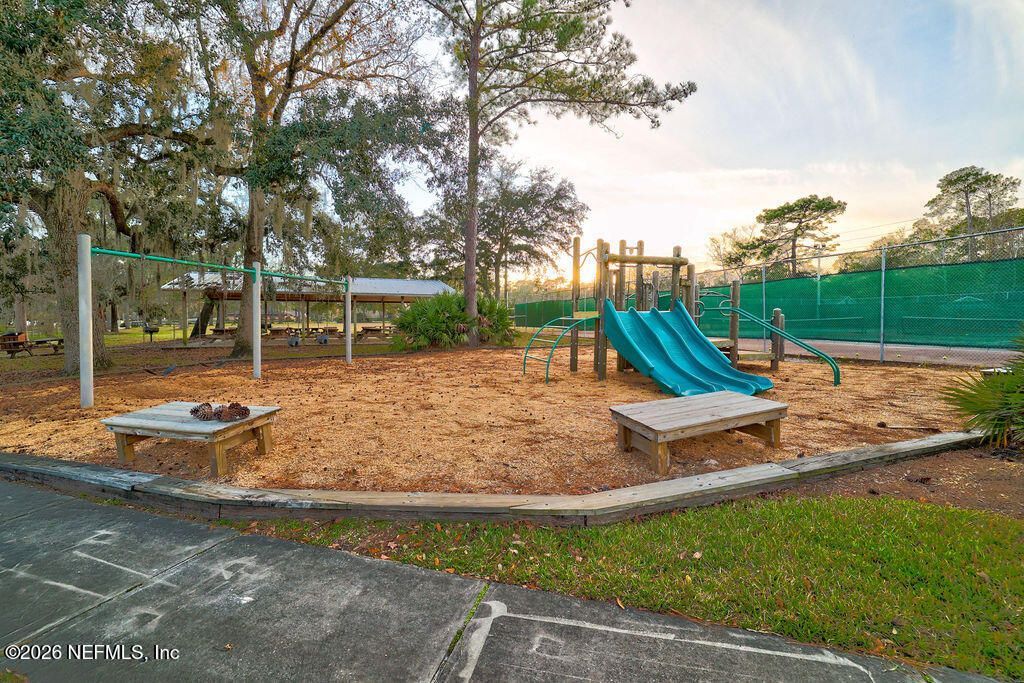 3507 Hidden Lake Drive W, Jacksonville, FL 32216 Photo