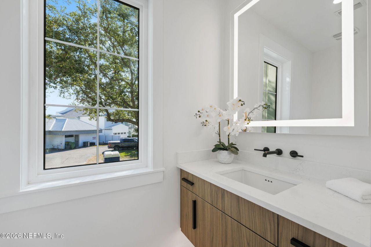 319 St Augustine Boulevard, Jacksonville Beach, FL 32250 Photo