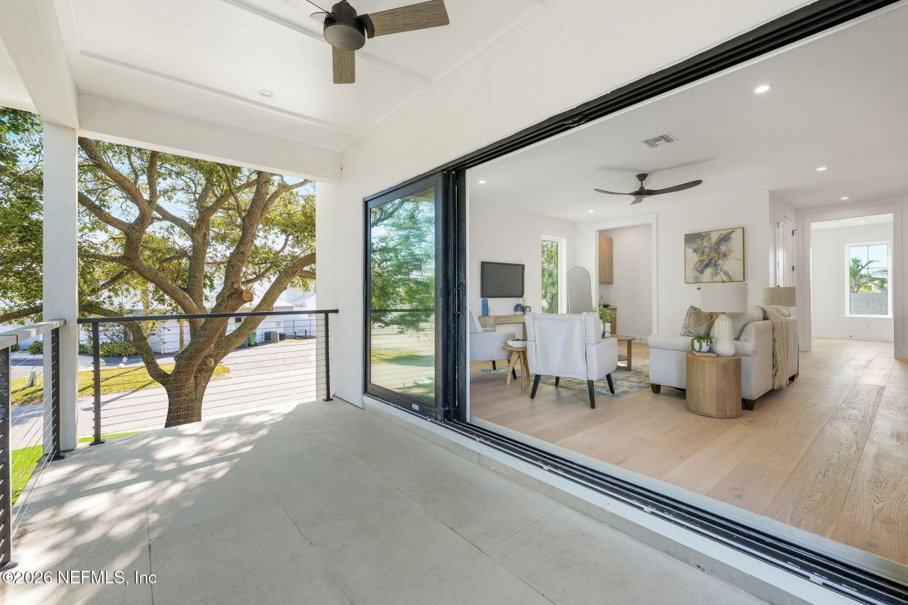 319 St Augustine Boulevard, Jacksonville Beach, FL 32250 Photo