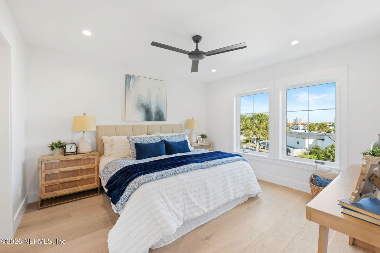 319 St Augustine Boulevard, Jacksonville Beach, FL 32250 Photo