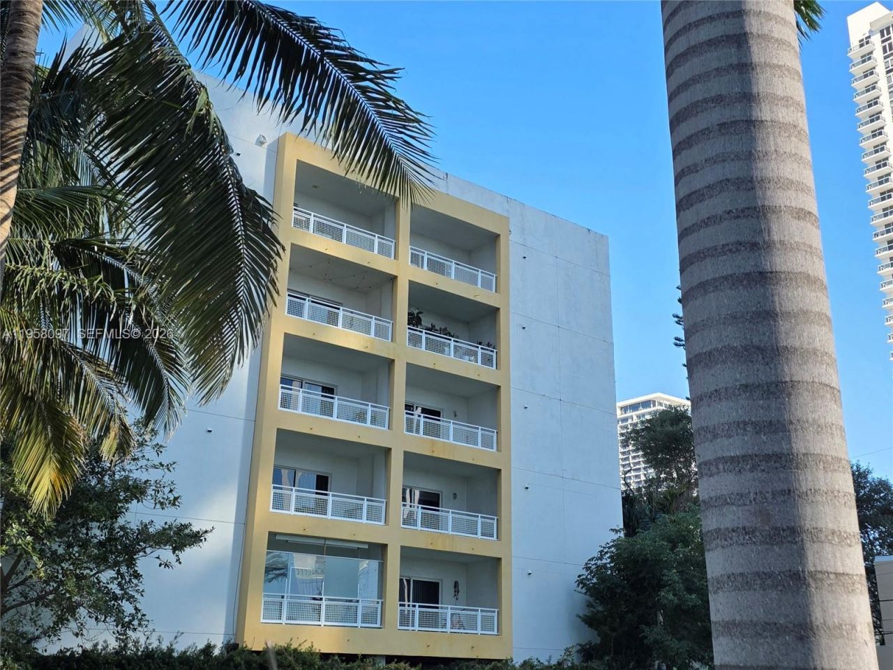 471 NE 25th St, Unit 601, Miami, FL 33137 Photo