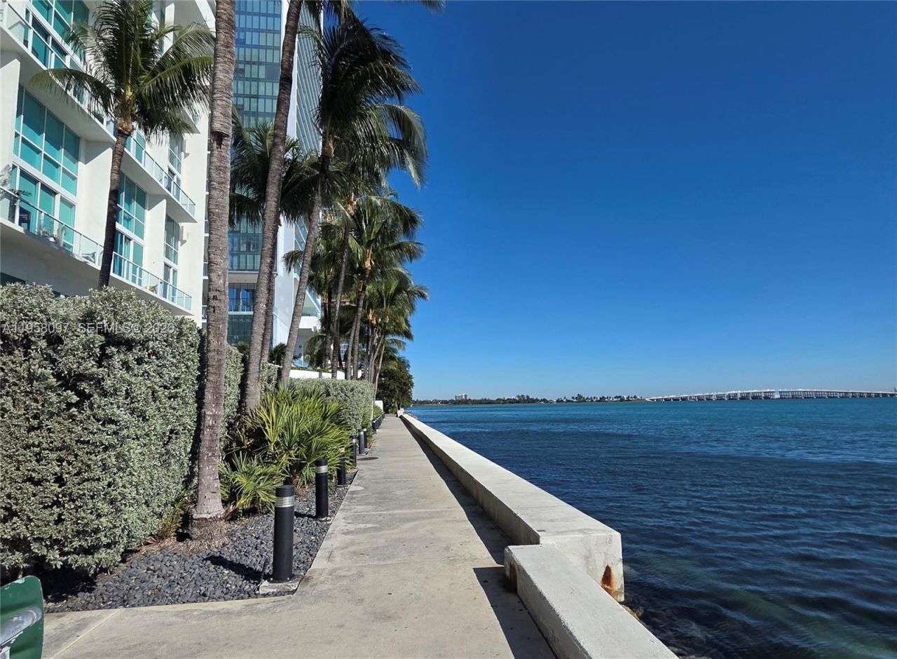 471 NE 25th St, Unit 601, Miami, FL 33137 Photo