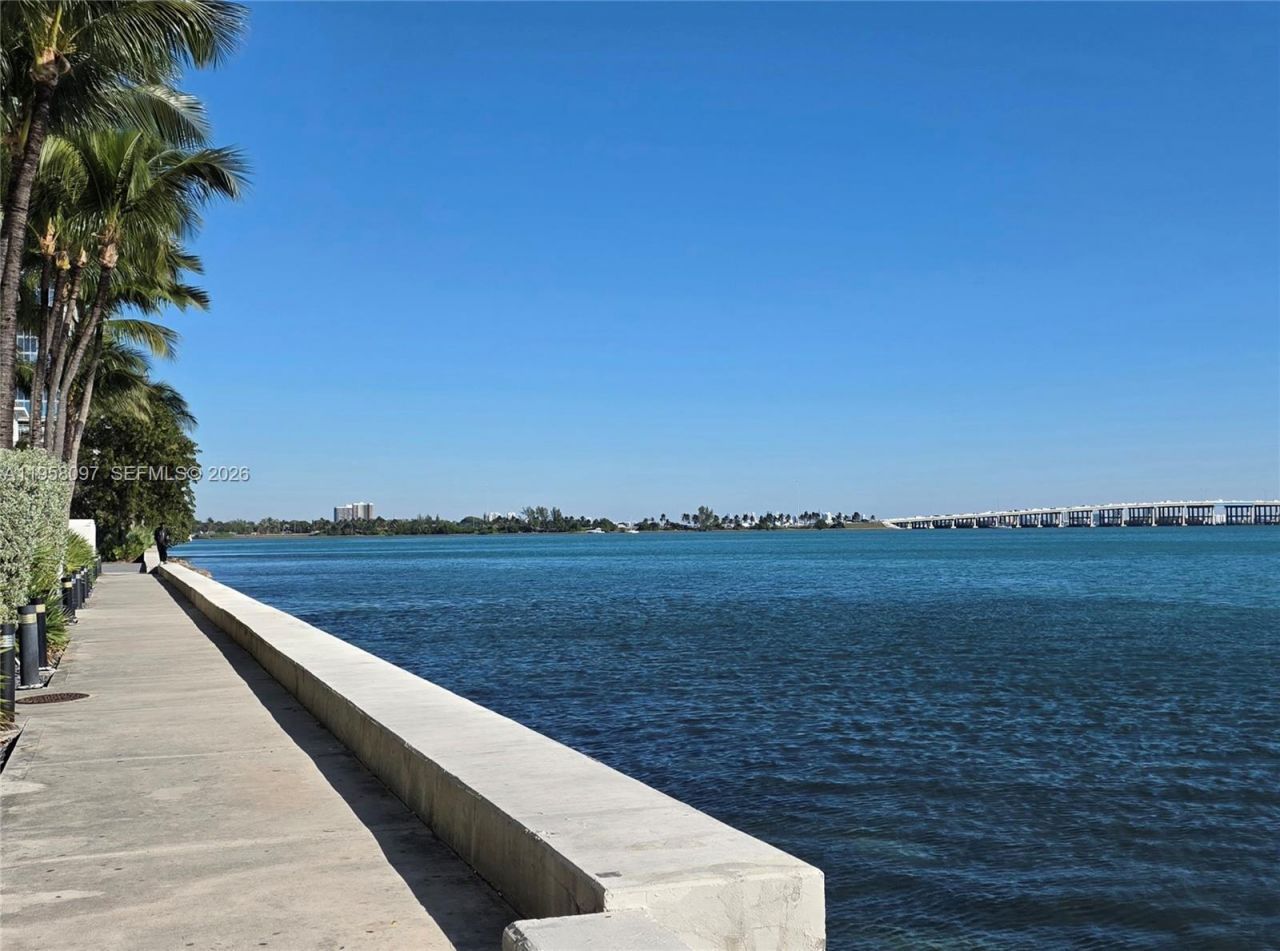 471 NE 25th St, Unit 601, Miami, FL 33137 Photo