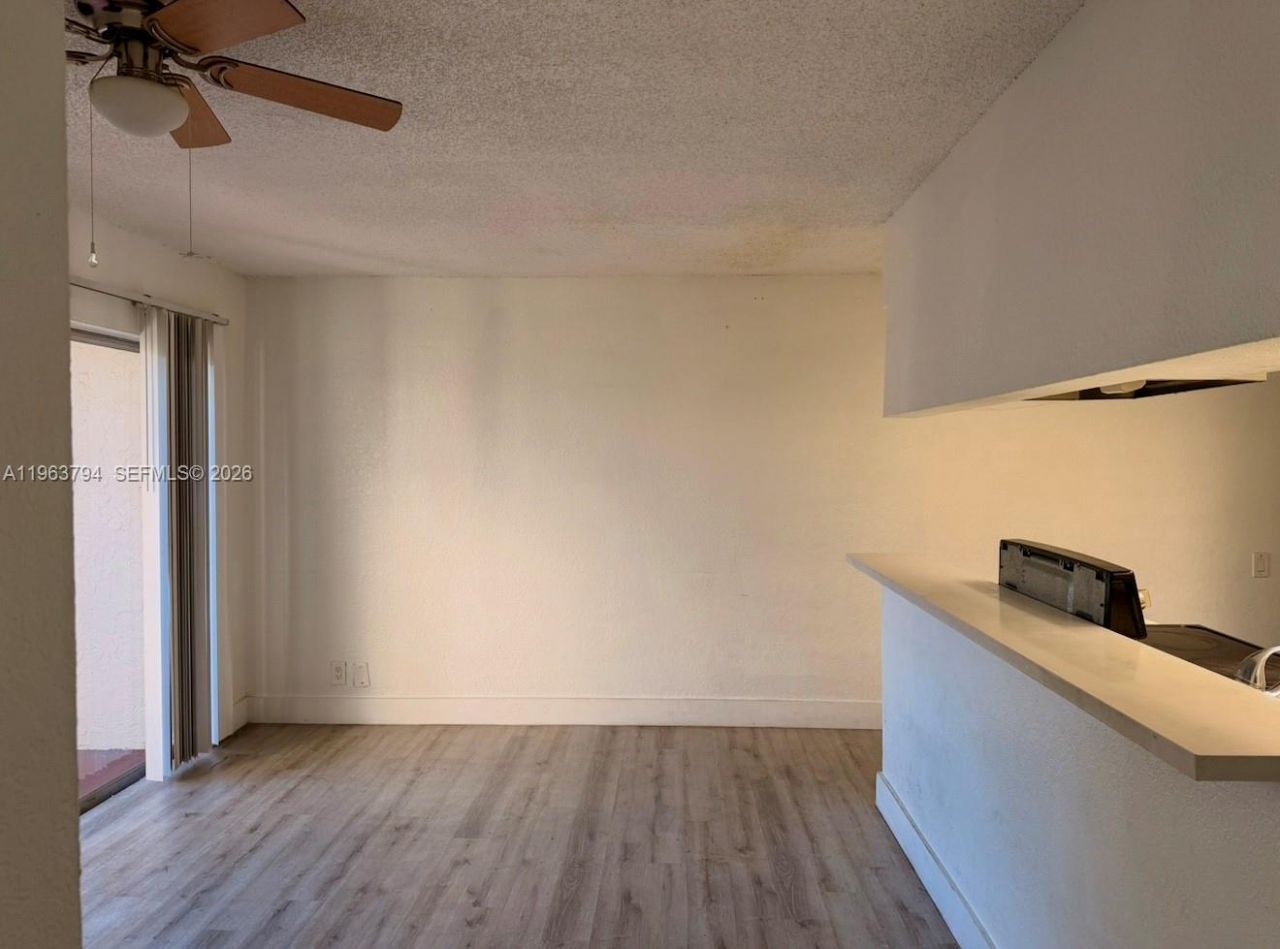 4535 Treehouse Ln, Unit F, Tamarac, FL 33319 Photo