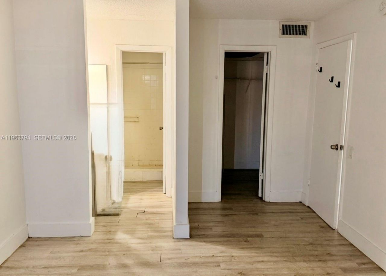 4535 Treehouse Ln, Unit F, Tamarac, FL 33319 Photo