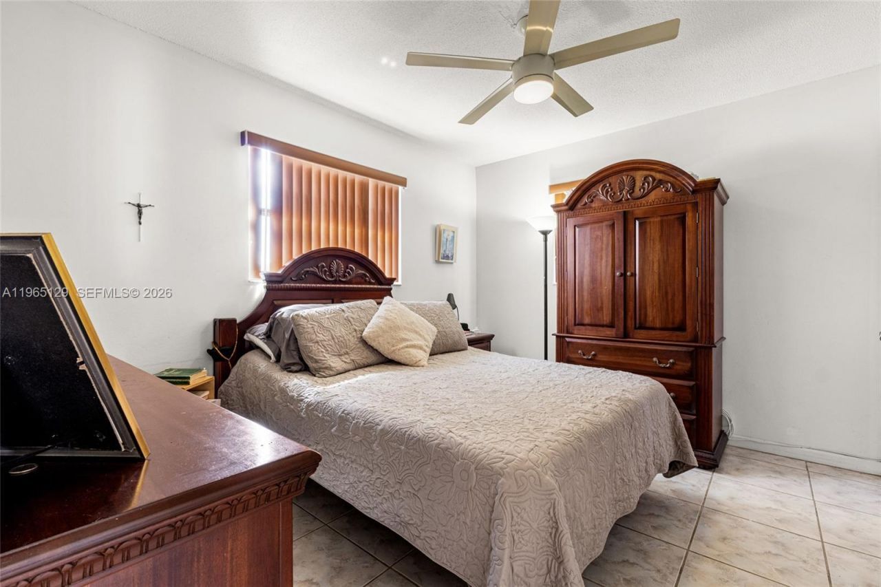 11845 SW 203rd Ter, Miami, FL 33177 Photo