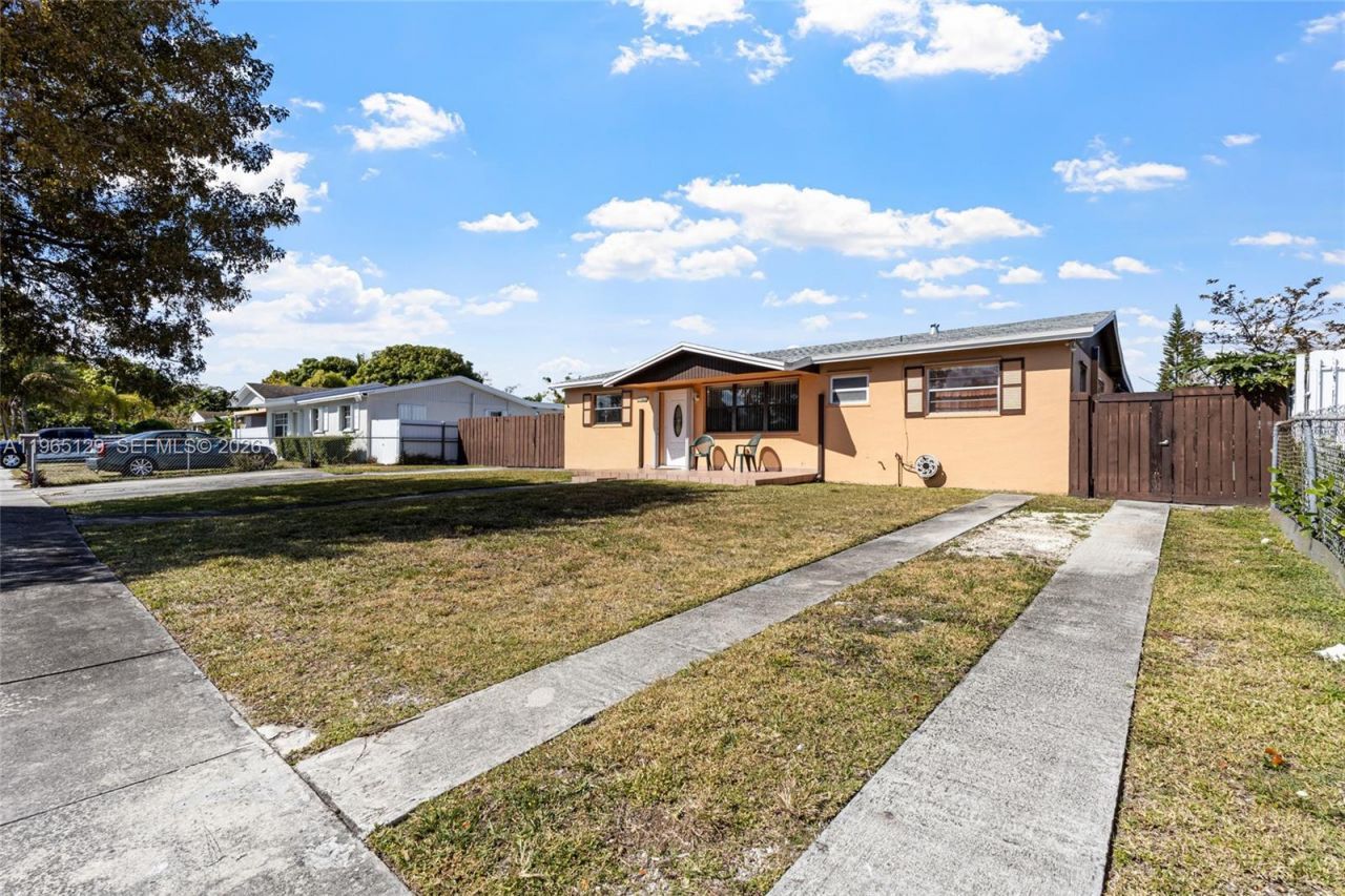 11845 SW 203rd Ter, Miami, FL 33177 Photo