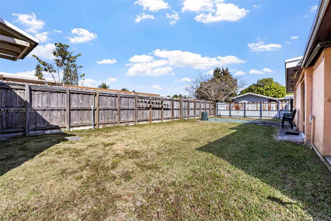 11845 SW 203rd Ter, Miami, FL 33177 Photo