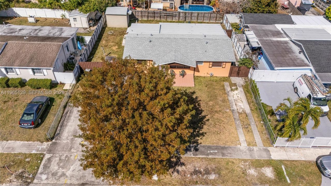 11845 SW 203rd Ter, Miami, FL 33177 Photo