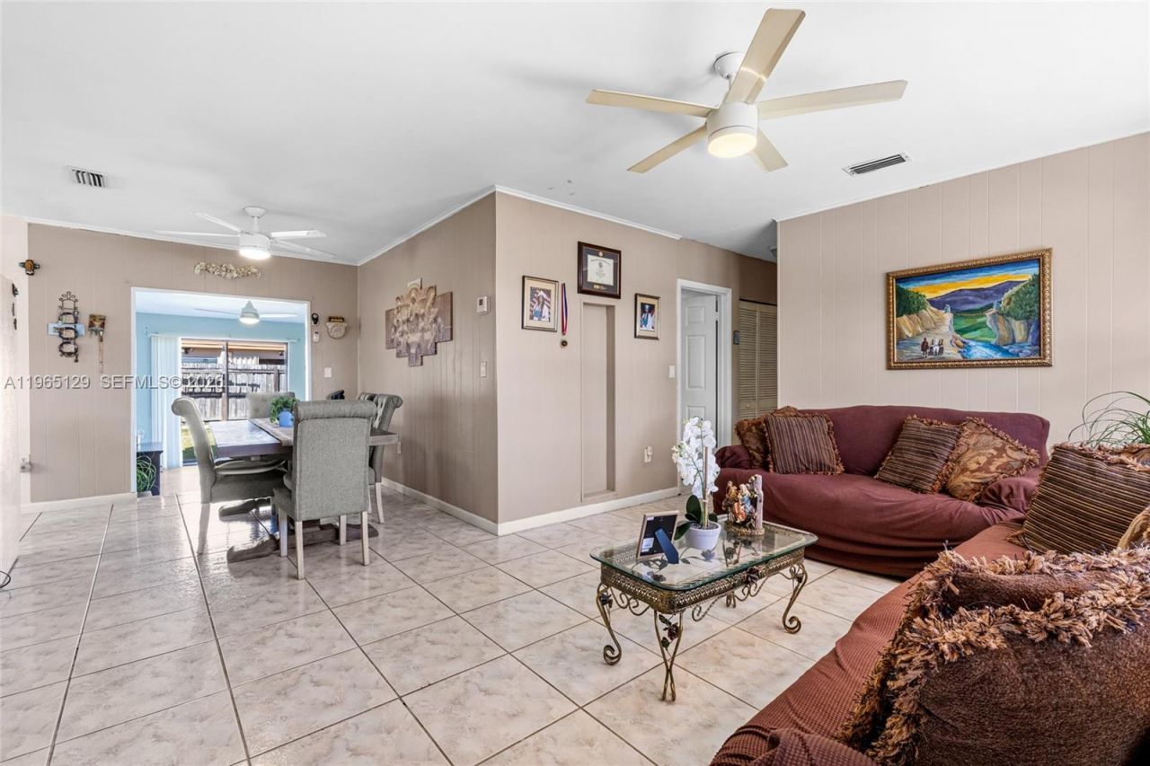 11845 SW 203rd Ter, Miami, FL 33177 Photo