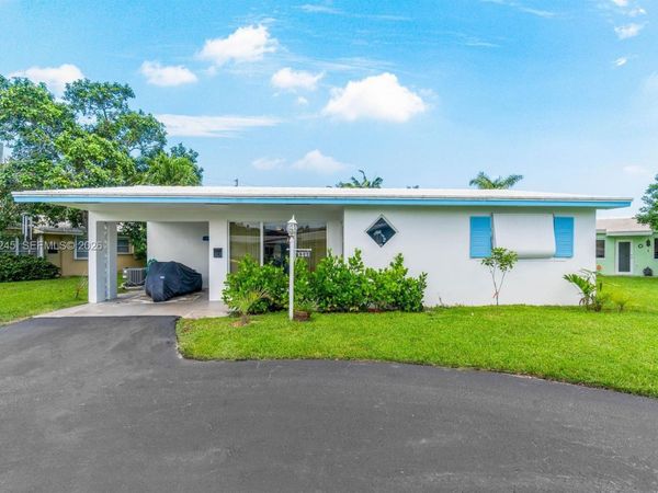 3201 Abbott Ln , Hollywood, FL 33021