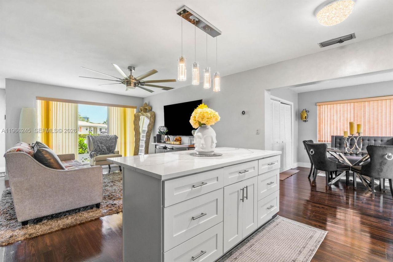 3201 Abbott Ln , Hollywood, FL 33021 Photo