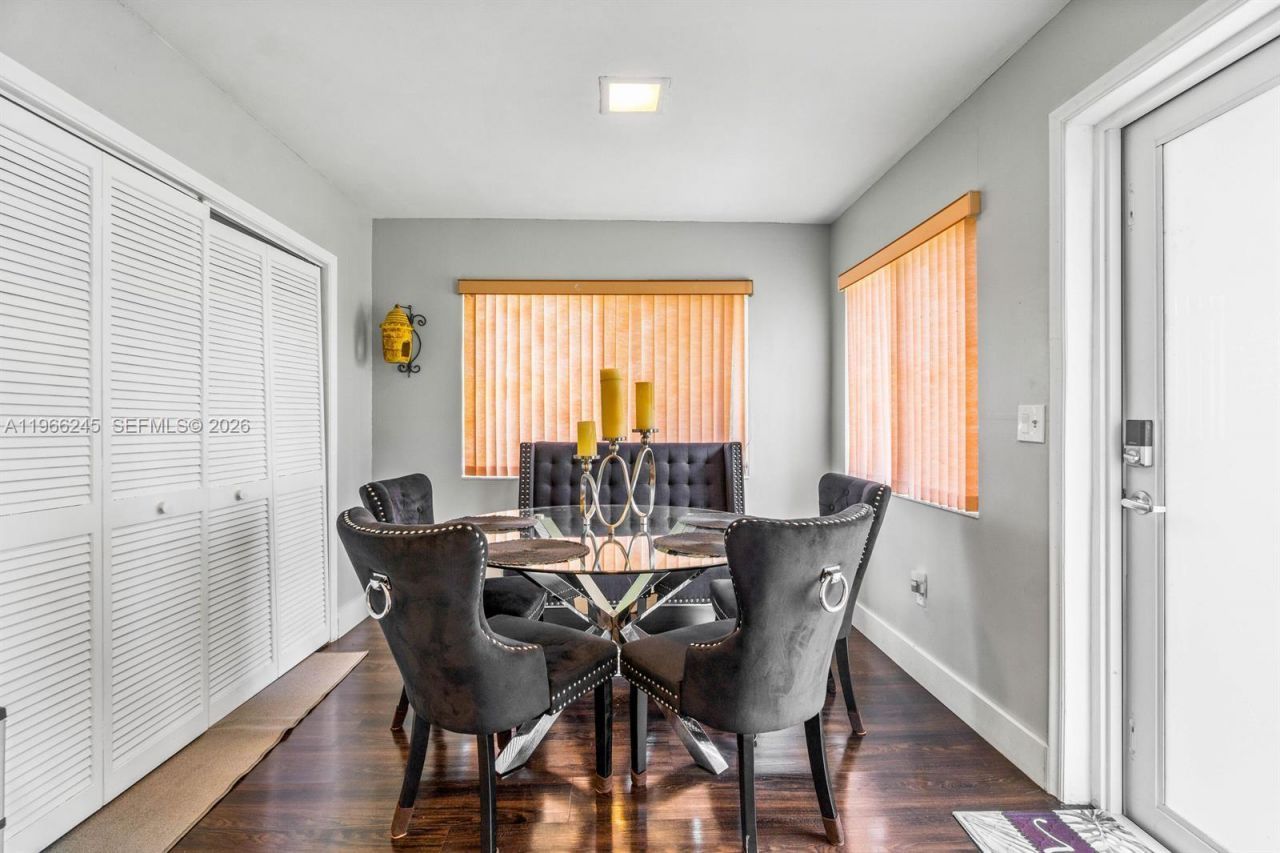 3201 Abbott Ln , Hollywood, FL 33021 Photo