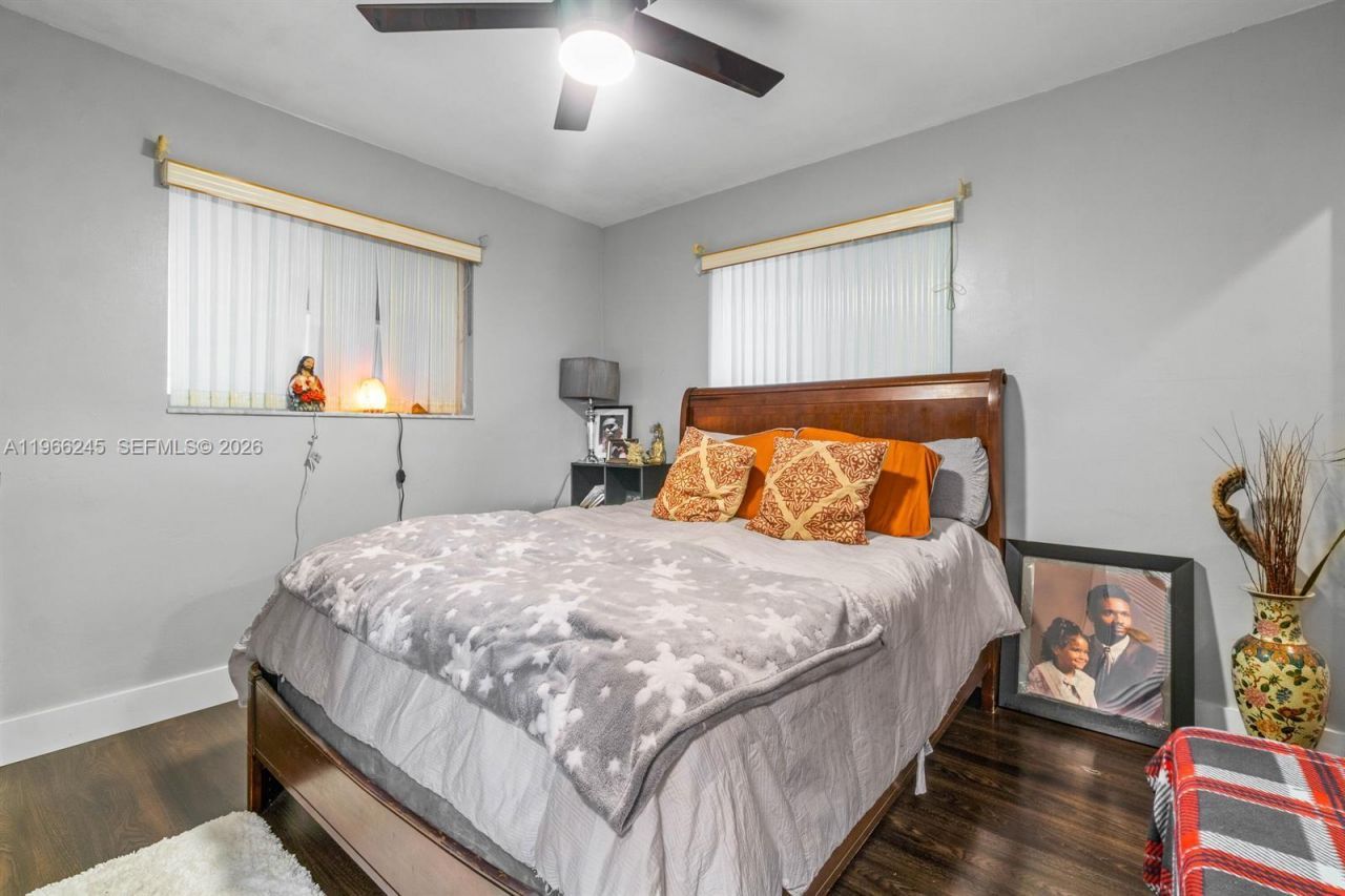 3201 Abbott Ln , Hollywood, FL 33021 Photo