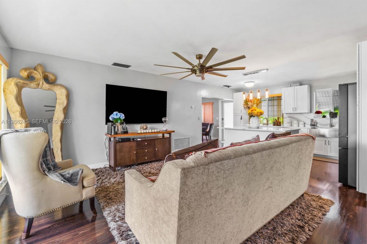 3201 Abbott Ln , Hollywood, FL 33021 Photo