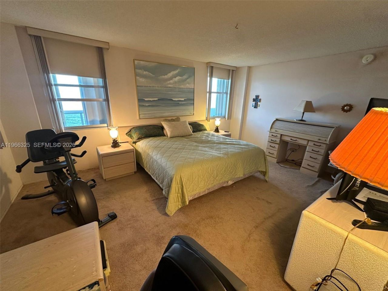 6039 Collins Ave , Unit 1517, Miami Beach, FL 33140 Photo