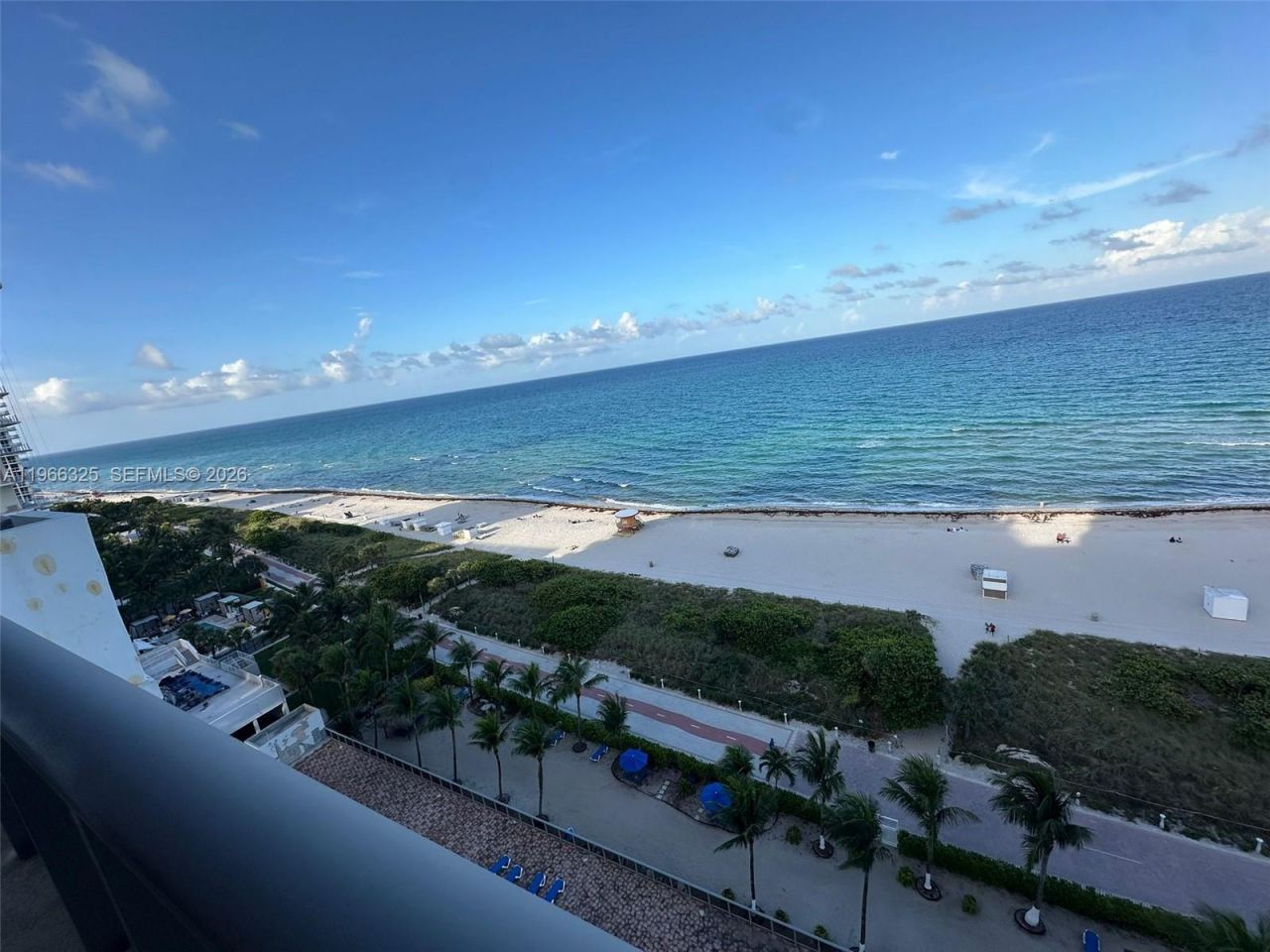 6039 Collins Ave, Unit 1517, Miami Beach, FL 33140 Photo