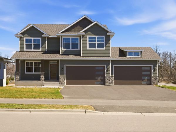 2164 Eustis Street, Roseville, MN 55113