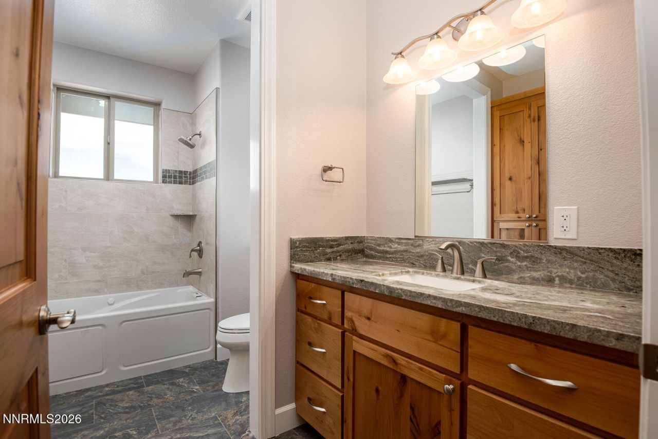 2037 East Valley Road, Minden, NV 89423 Photo